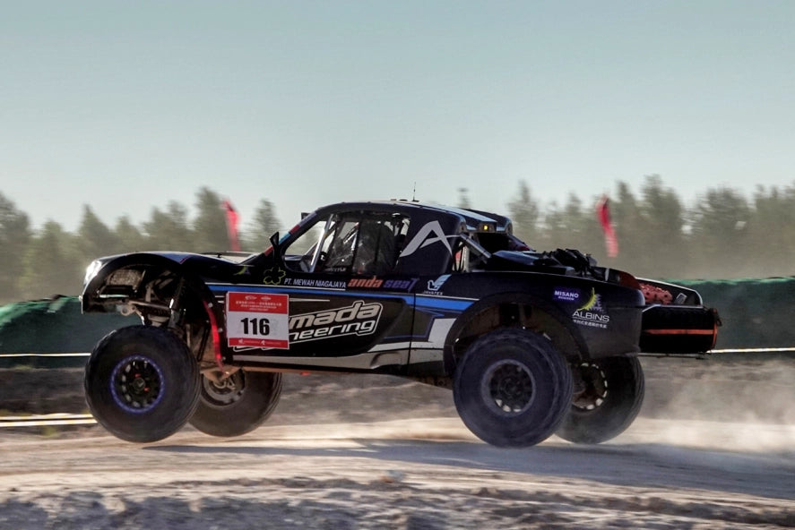 AndaSeat Sponsors Armada Racing Team at Asian Baja 1000 Off-Road Rally